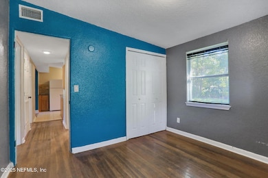 4206 Lockhart Dr N, Jacksonville, FL 32209 - photo 3