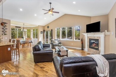 09-living room_IMG_2304