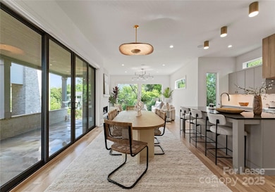 721 Charles Ave, Charlotte, NC 28205 - photo 6