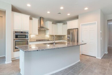 5) KITCHEN