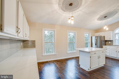 362 Decatur Rd, Stafford, VA 22554 - photo 3