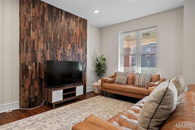 3319 Magnolia Ave, Saint Louis, MO 63118 - photo 6