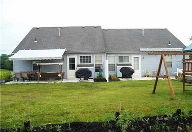 902 Milford Ave, Marysville, OH 43040 - photo 4