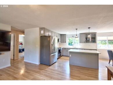 336 NE Elm St, Sheridan, OR 97378 - photo 7