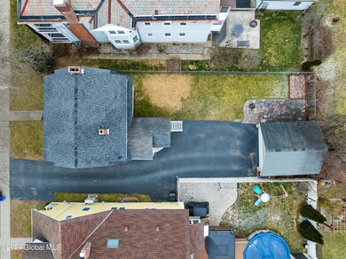 58 Woodrow Ct, Troy, NY 12180 - photo 4