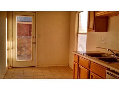 505 Katherine Dr, Horizon City, TX 79928 - photo 4