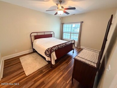 1904 Covengton Way unit 203, Greenville, NC 27858 - photo 6