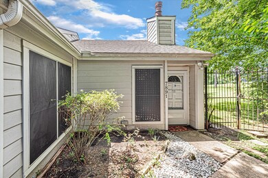 7891 Green Lawn Dr unit 7891, Houston, TX 77088 - photo 4