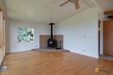 7426 Bern St, Anchorage, AK 99507 - photo 7