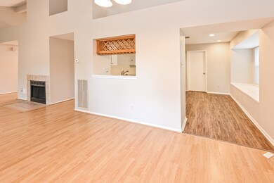 8626 Spruce Mill Dr, Houston, TX 77095 - photo 4