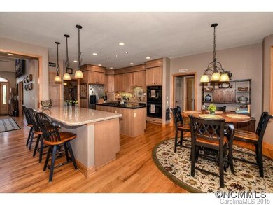 Gourmet Kitchen