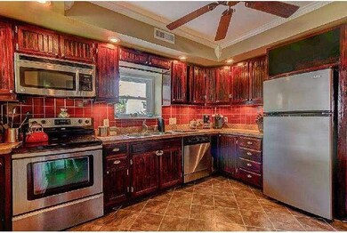 319 Vincent St, Spring City, PA 19475 - photo 7