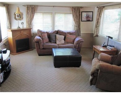 3111 Hampshire Rd, Erie, PA 16506 - photo 3