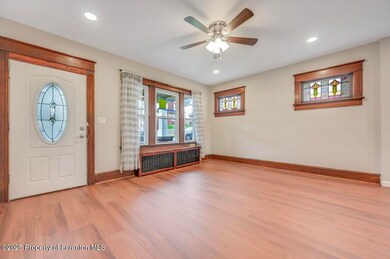 602-604 N Lincoln Ave 06 Large