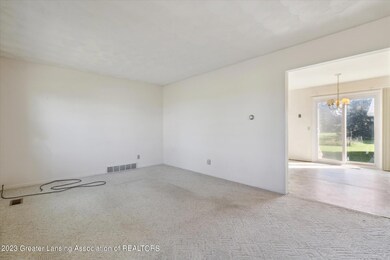 2813 Newark Ave, Lansing, MI 48911 - photo 6