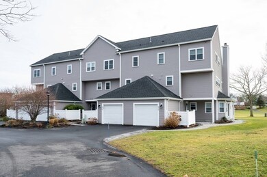 570 White Cliff Dr unit 570, Plymouth, MA 02360 - photo 2