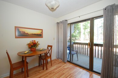 EATING AREA