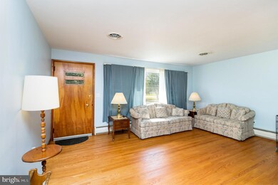 430 S Duke St, Palmyra, PA 17078 - photo 3