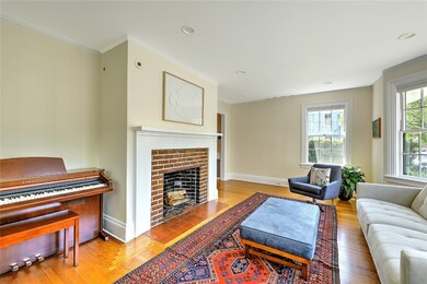 25 Kingston Ave, Providence, RI 02906 - photo 7