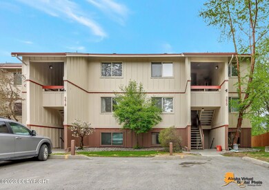 Desirable Woodbridge Condominiums