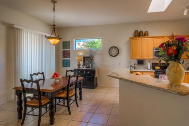 24 Dining Room photo c