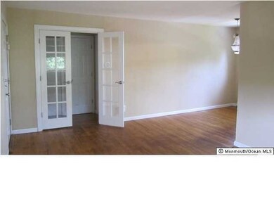 336 South St unit B, Eatontown, NJ 07724 - photo 3