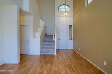 03-Living Room