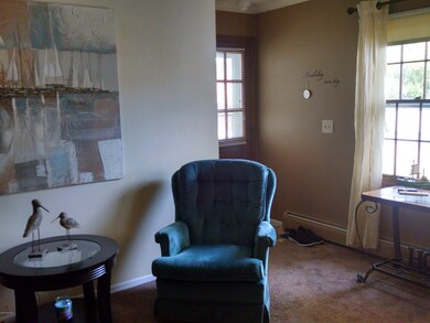 LIving Room View to Entry