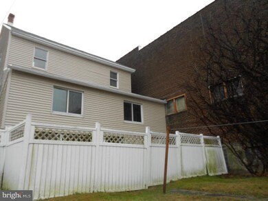 205 E Kline Ave, Lansford, PA 18232 - photo 4