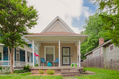 1511 E Elm St-2