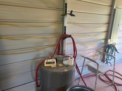 266 Edgar Holmes Rd, Tylertown, MS 39667 - photo 7