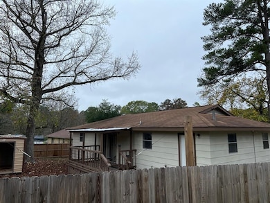 3058 Old Colony Rd, Huntsville, TX 77320 - photo 2