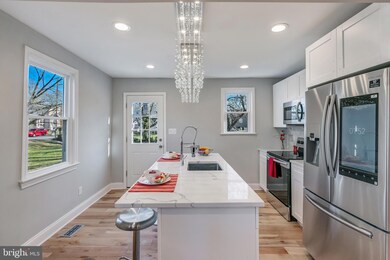 5712 Janice Ln, Temple Hills, MD 20748 - photo 2