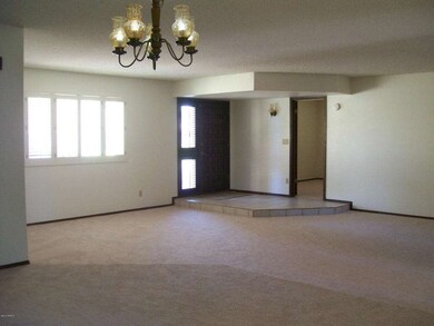LRoom