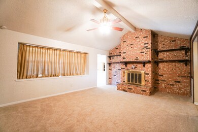 7202 Seton Lake Dr, Houston, TX 77086 - photo 6