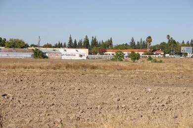 7235 Watt Ave, North Highlands, CA 95660 - photo 5