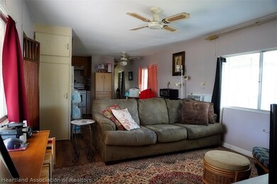 9 Pine Aire Cir, Lake Placid, FL 33852 - photo 3