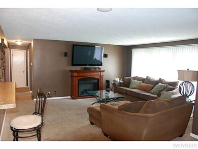 Family Room. Large and comfortable. Open to the di