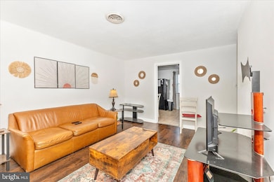 1037 Elton Ave, Baltimore, MD 21224 - photo 4