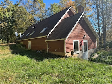 121 Gracey Rd, Canton, CT 06019 - photo 3