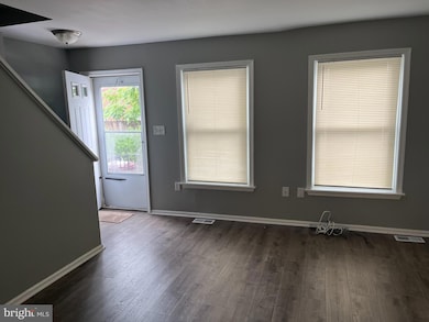 1230 Forrest St, Wilmington, DE 19802 - photo 4