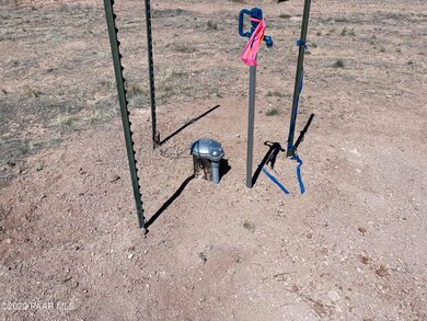 25221 N Mitchell Ln, Paulden, AZ 86334 - photo 5