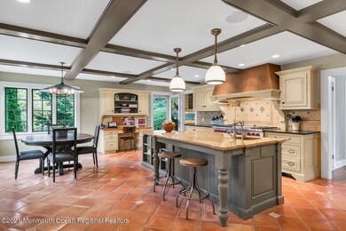 Spacious Kitchen