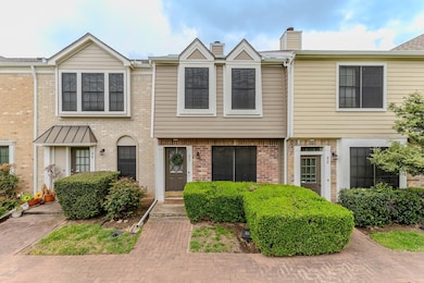 12325 Los Indios Trail unit 31, Austin, TX 78729 - photo 2