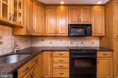 40 Rittenhouse Ct unit 199, Chesterbrook, PA 19087 - photo 5