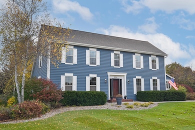 1694 Wolf Run Dr, Richfield, WI 53076 - photo 3