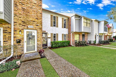 10302 Longmont Dr unit 42, Houston, TX 77042 - photo 3