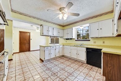 75 Wyndham Ct, Slidell, LA 70458 - photo 4