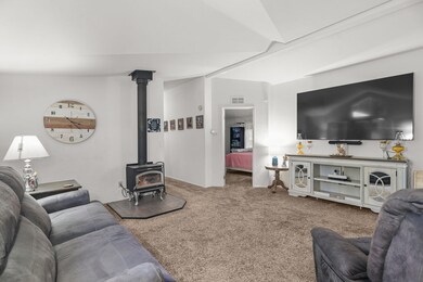 30882 Snowbird Ln, Shingletown, CA 96088 - photo 4