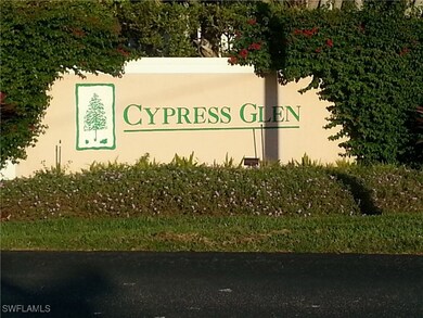 3281 Lindsey Ln unit 55, Naples, FL 34109 - photo 2